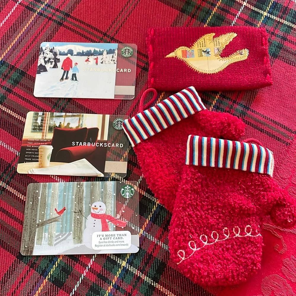 Vintage Starbucks Lodable Gift Cards with Vintage Card Holders.